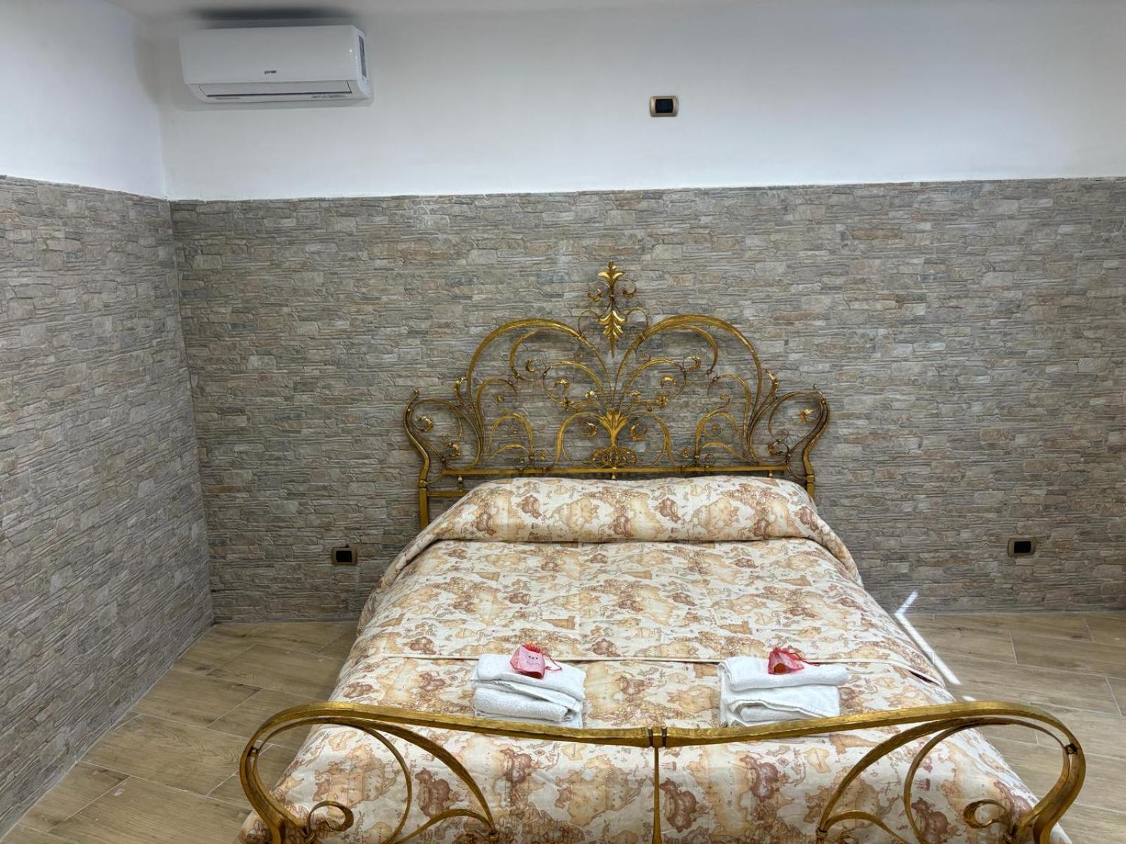 B&B La Storia Bari Kültér fotó
